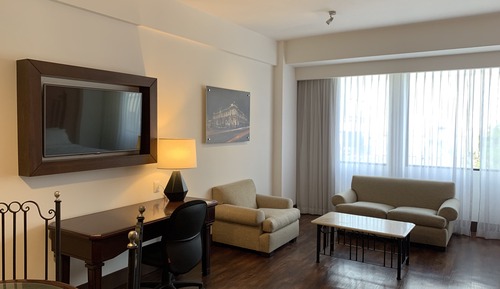 Premium Room