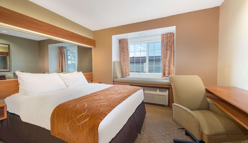 Room, 1 Queen Bed, Accessible, Non Smoking