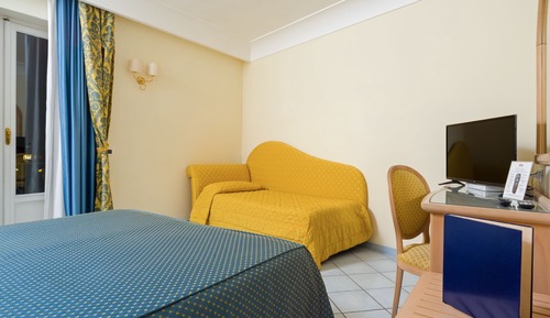Superior Triple Room, Park View