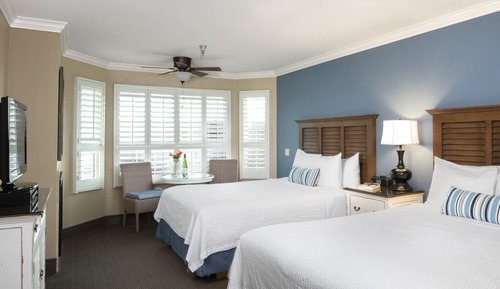 Deluxe Double Room, 2 Queen Beds (No Pets)