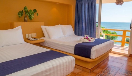 Standard Room, 2 Double Beds, Ocean View