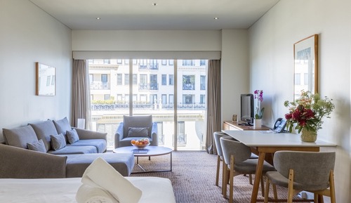 Studio Apartment