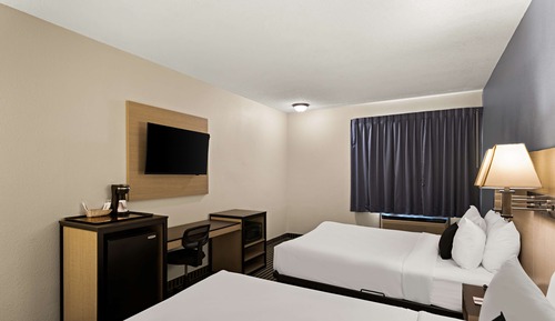 Room, 2 Queen Beds, Non Smoking