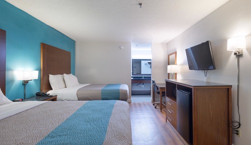 Deluxe Room, 2 Queen Beds, Accessible, Non Smoking