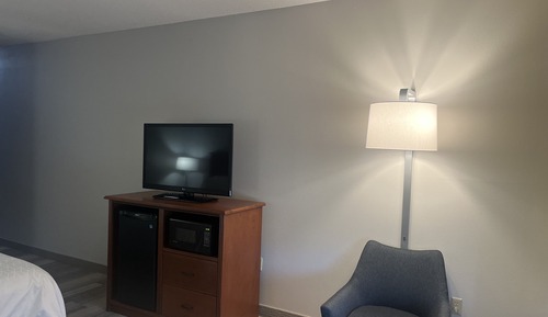 Standard Room, 1 King Bed