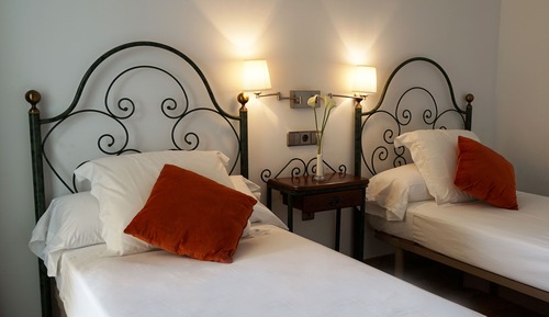 Room, Marina View