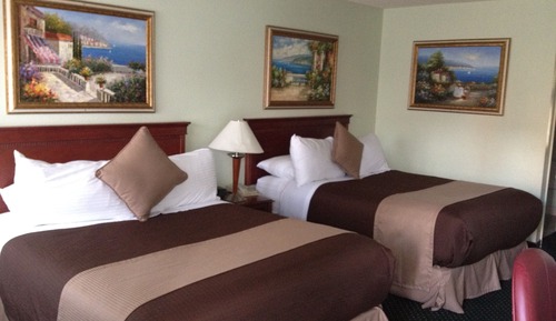 Standard Room, 2 Queen Beds, Accessible