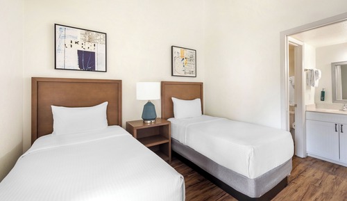 Condo, 2 Bedrooms, Kitchen