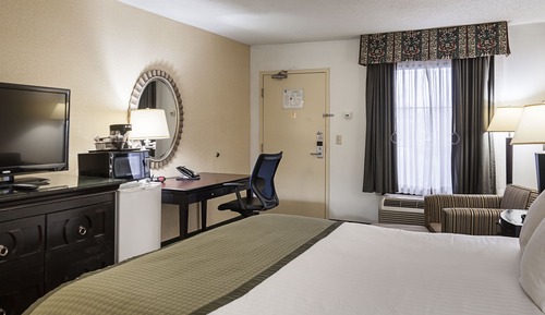 Standard Room, 1 King Bed, Non Smoking