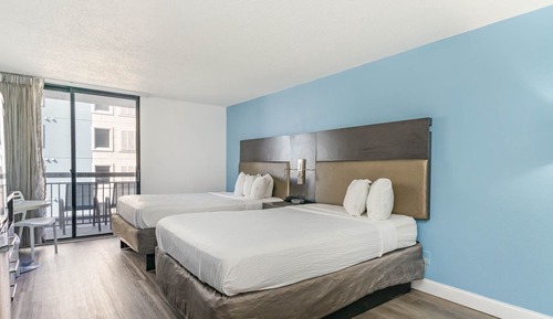 Ocean view 2 Queen Beds