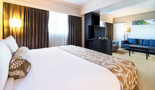 Junior Suite, 1 King Bed