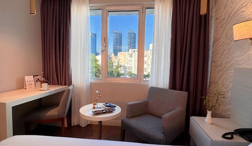 Deluxe Twin Room - Free SPA Access