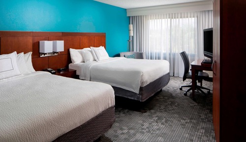 Deluxe Room, 2 Queen Beds