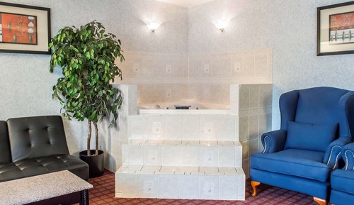 Suite, 1 King Bed with Sofa bed, Smoking