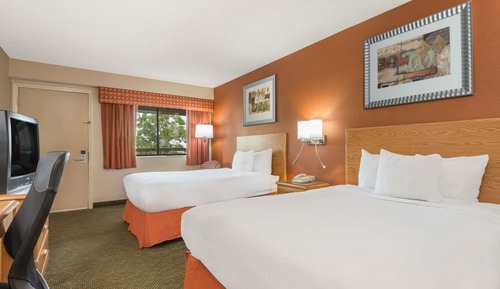 Double Room, 2 Double Beds
