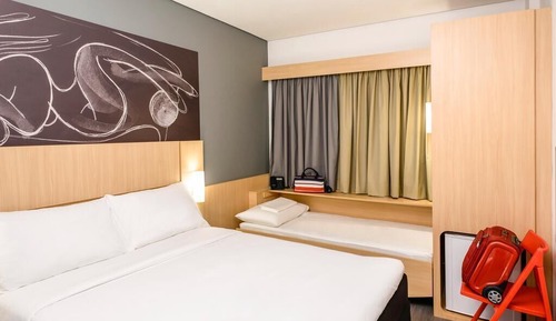Room, Multiple Beds (with extra bed for a child)