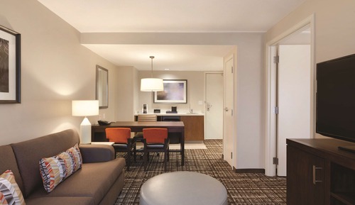 2 Room Premium Suite, 1 King Bed