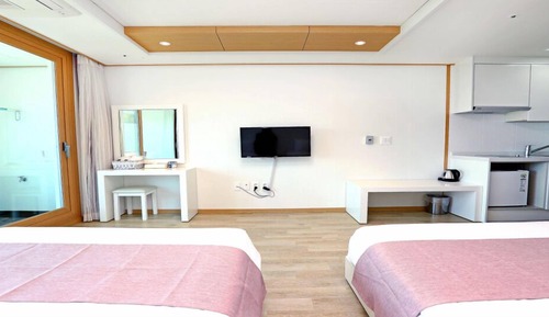 Family Twin Room, Ocean View