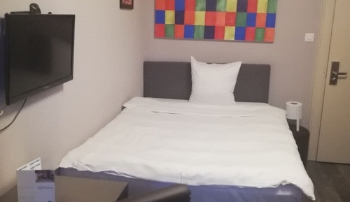Standard Single Room, 1 Twin Bed, Lake View
