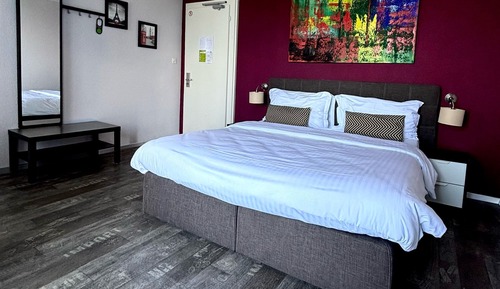 Standard Double or Twin Room, Lake View