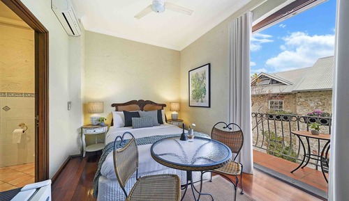 Standard Room, Non Smoking, Balcony (Batavia)