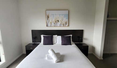 One Bedroom Apartment