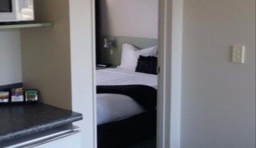 1 Bedroom Suite