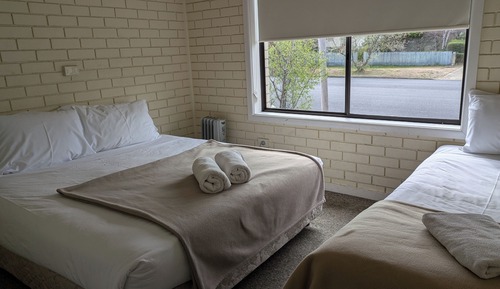 Apartment, 2 Bedrooms (Upstairs)