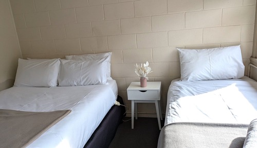 Deluxe Quadruple Room (Upstairs)