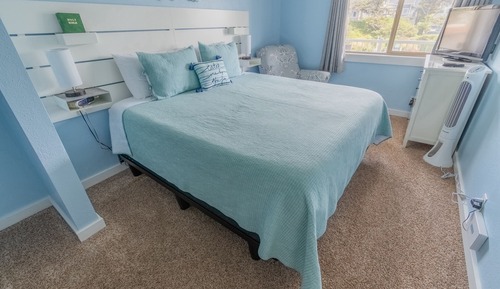 Deluxe Condo