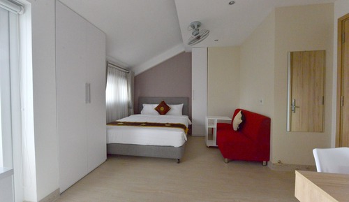 Luxury Studio