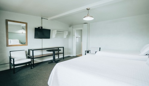 Signature Double Room, 2 Double Beds