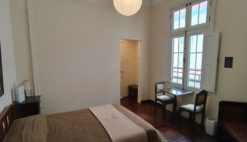 Classic Triple Room, Multiple Beds, Private Bathroom