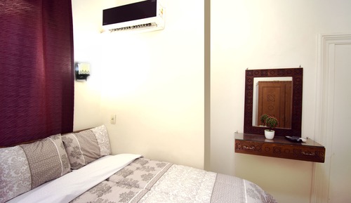 Standard Single Room