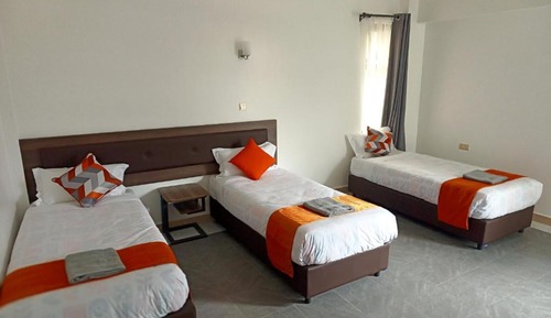 Triple Room