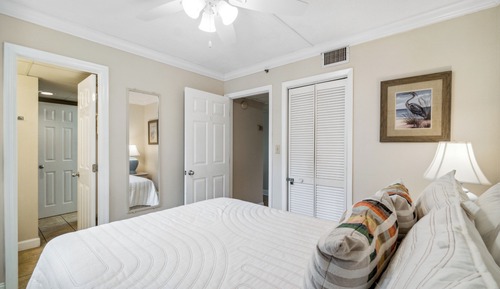 Condo, 1 Bedroom, Beachfront (101 E)