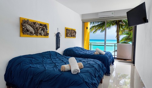 Luxury Apartment, 2 Bedrooms, Sea View