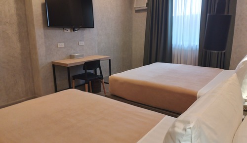 Premium Triple Room