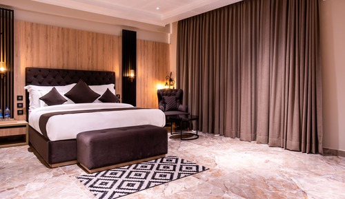 Premium Room