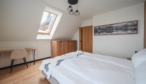 Apartment (L8)
