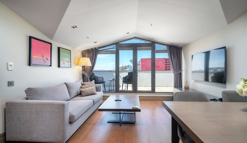 Suite, Terrace