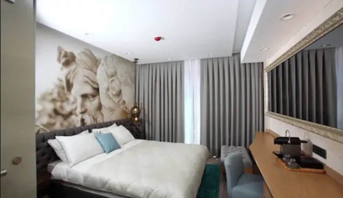 Double Room, City View