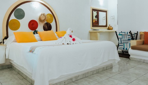Suite, 1 King Bed
