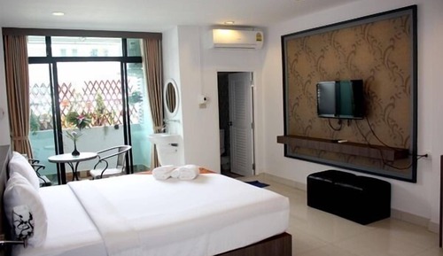 Standard Room, 1 King Bed