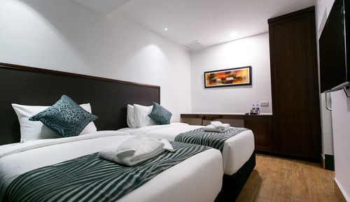 Premier Room