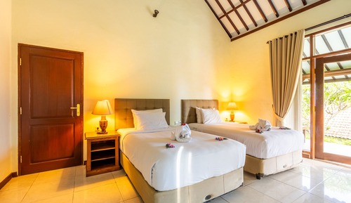 Deluxe Two Bedrooms