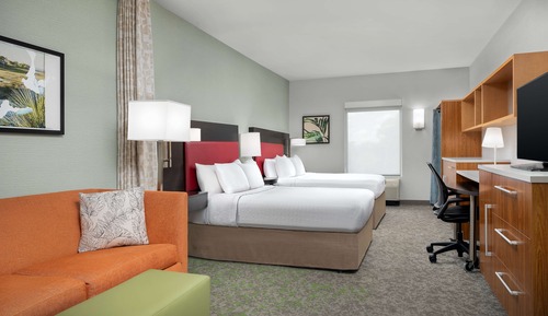 Studio, 2 Queen Beds with Sofa Bed, Non Smoking