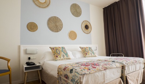 Standard Double or Twin Room, Balcony