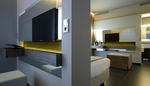 Suite, Garden View