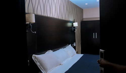 Deluxe Room, 1 King Bed, Ensuite